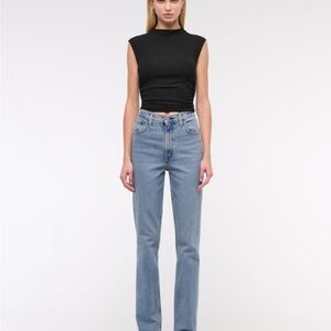 Abercrombie & Fitch Ultra High Rise 90’s Straight Jean